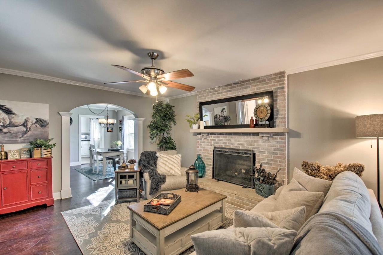 Modern Florence Getaway With Patio And Grill! Bagian luar foto